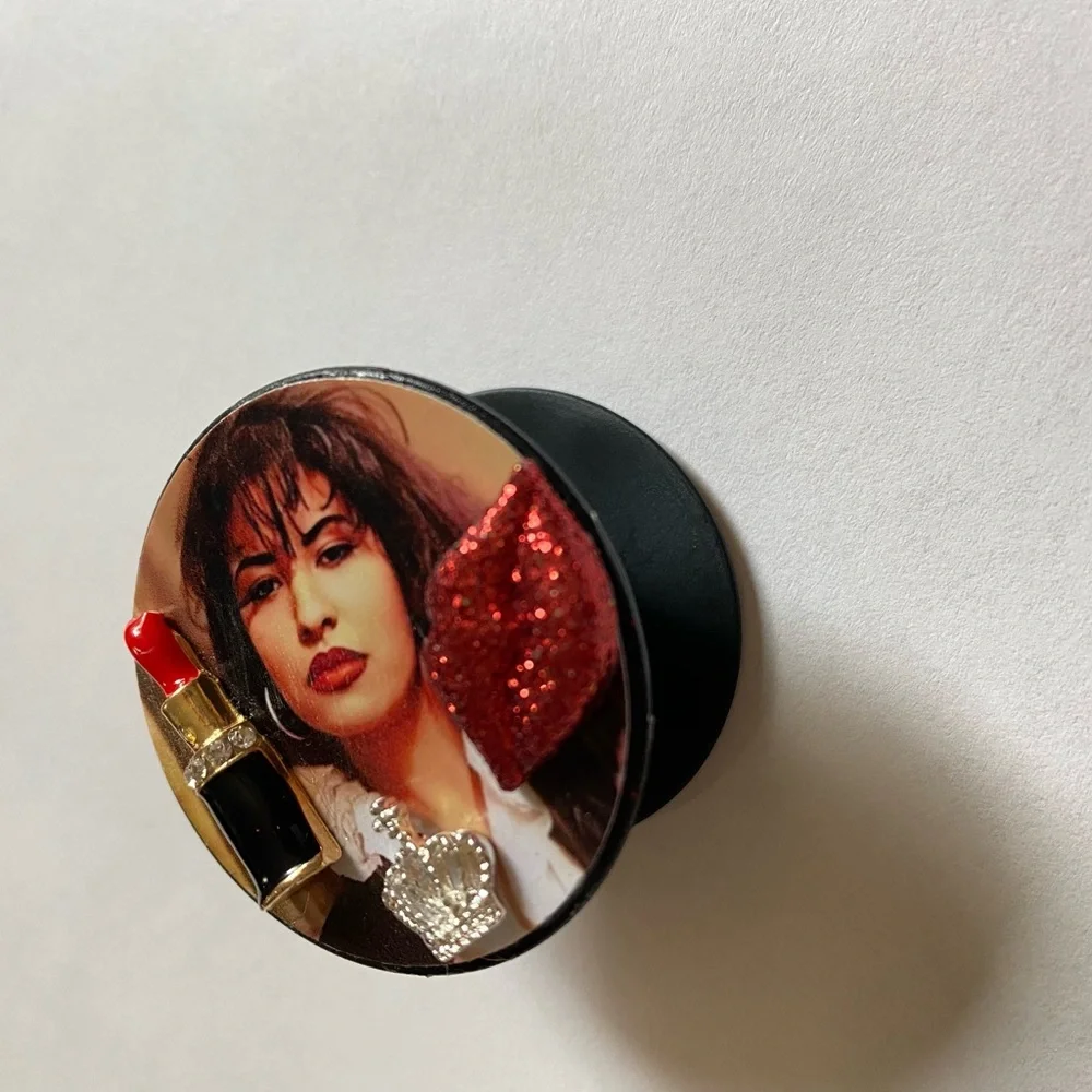 Selena Quintanilla Phone Grip Holder